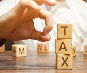 How to pay less tax in 2021, legally