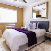 Lavender Room - On The Rocks B&B - Xplorioâ„¢ Gansbaai