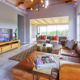 Lounge - EGRETS` Ä‚RK - Xplorioâ„¢ Gansbaai