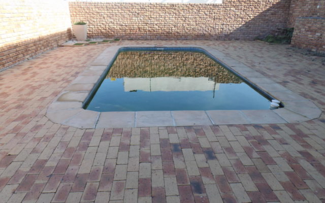 perlemoenbaai_pool_1613732280