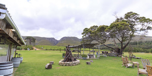 stanford_stanford_hills_outside_restaurant_1608025252_1614069630