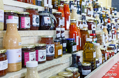 Places_To_Eat_Local_Markets_SYN_11_LoRez_1617263727