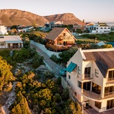 Aerial View - Whale Huys - Xplorioâ„¢ Gansbaai