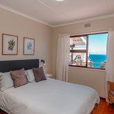 Bedroom - Guppy Huys - Xplorioâ„¢ Gansbaai