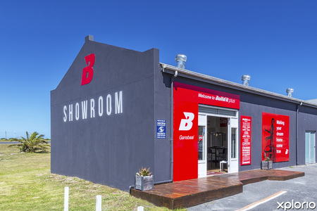 gansbaai_building_and_construction_build_it_plus_showroom_outside_view_from_road_1619015460