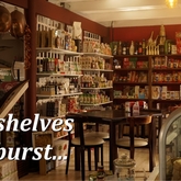 A busy shop with busy shelves - Dal-Italia Delicatessen - Xplorioâ„¢ Hermanus