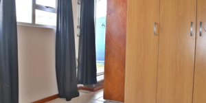 chas_everitt_2_bedroom_closet_space_1621941781