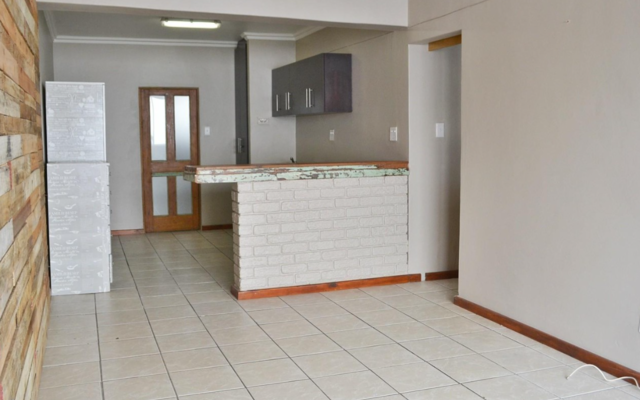 chas_everitt_2_bedroom_interior_1621941779