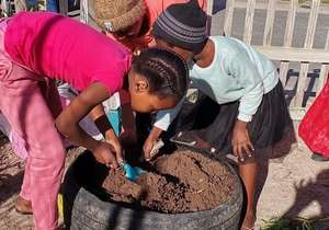 Home Gardens for ourÂ Students in Eluxolweni