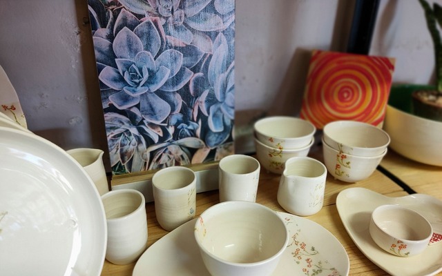 Ceramic_Bowls_Flower_Print_Lili_and_Co_Xplorio_Kleinmond_1623401604