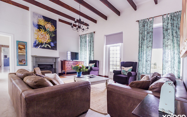 stanford_stanford_hills_sitting_room_manor_house_1608209254_1_1625043037