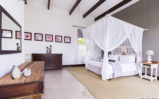 stanford_stanford_hills_view_of_main_bedroom_manor_house_1608209794_1_1625043036