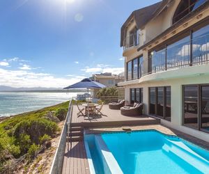 Enjoy an Exclusive Stay with No Crowds at The Whale Huys
