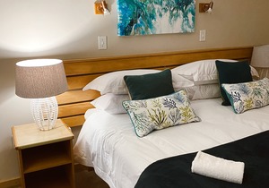 Book your stay at Aire del Mar Guest House!