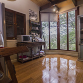 Wild Pod Eco Villa Kitchen - Bodhi Khaya Nature Retreat - Xplorioâ„¢ Gansbaai