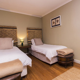 Second Room - Bodhi Khaya Nature Retreat - Xplorioâ„¢ Gansbaai