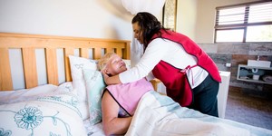 cross_home_care_making_patient_comfortable_1519303523_1628843073