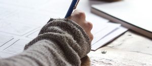 How to Build an Easy DIY Desk for Children