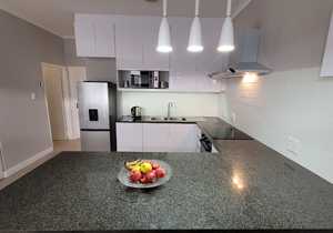 Custom-DesignedÂ Kitchen Cupboards