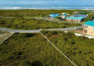 R695,000 | 1,593mÂ² Vacant Land For Sale in Pearly Beach