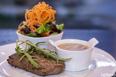 gansbaai_restaurant_blue_goose_steak_flame_grilled_1__1634627401