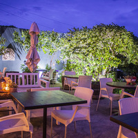 Outdoor Dining - Blue Goose - Xplorioâ„¢ Gansbaai