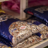 Parrot Food - The Pet Grocer - Xplorioâ„¢ Gansbaai