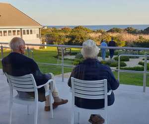 Caring Support for Families and Patients with Dementia