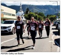 In Swellendam draf-stap oud en jonk en geniet elke oomblik