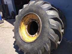 Fitting Tractor Tyre