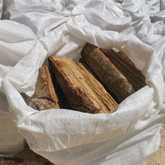 Fynbos Pole Depot Struisbaai - Xplorioâ„¢ Agulhas