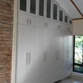 Built In Cupboards - Overstrand Kaste - Xplorioâ„¢ Kleinmond