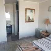 Ensuite Bathroom - Bellavista @ Baleana Bay - Xplorioâ„¢ Gansbaai 