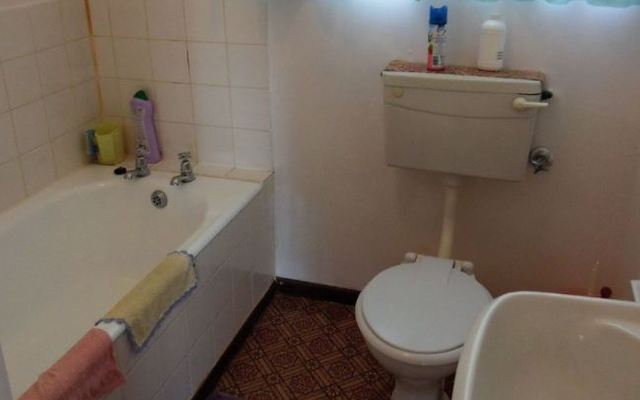 3_bed_bathroom_1646397064