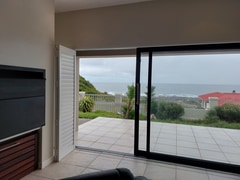 R8,750,000: 4 Bedroom House for Sale in De Kelders