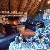 Indoor Seating With Fireplace - Afrikanos - Xplorioâ„¢ Gansbaai 