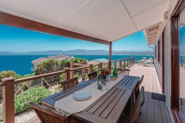 Reviews from Happy Guests!