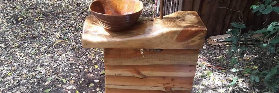 Outside_Wooden_Basin_1650350544