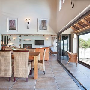 Living_room_1562083041_1651558101