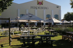 pardeberg_wine_standby_medics_1651584023