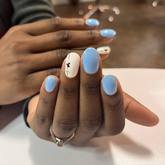 Blue nails - Desert Rose - Beauty Studio - Xplorioâ„¢ Villiersdorp