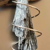 Black Kyanite Necklace - Desiderata Handmade Jewelry - Xplorioâ„¢ Napier