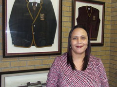 Gansbaai Academia kry â€˜ou handâ€™ as Skoolhoof: Carien Fortuin