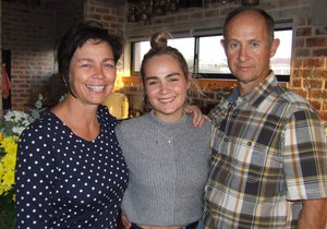 Oorlewing van ongeluk net Genade