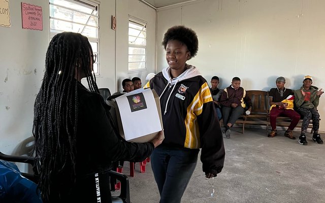 Gift Giving - Designers Without Borders South Africa - Xplorioâ„¢ Grabouw