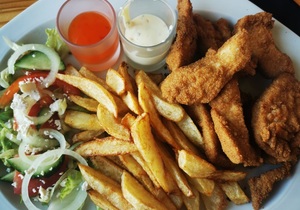 Chicken Strips and Chips: R70