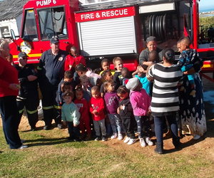 Volunteer Firefighters visitedÂ the Pikkewyntjies!