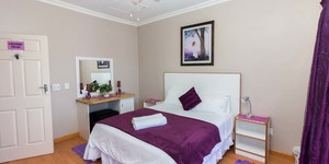 The_white_house_pearly_lavender_fields_upstairs_new_1512570180_1657195298