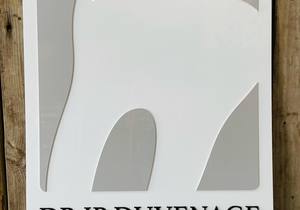 Perspex Signs for Businesses and Homes