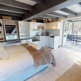 Olive Cottage - Bona Dea Private Estate - Xplorioâ„¢ Hermanus
